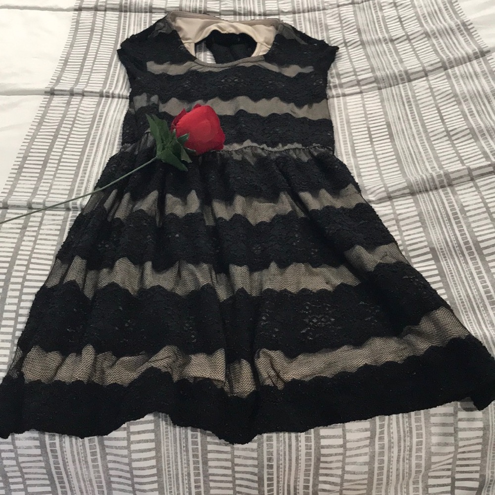 Size small black and beige lace dress